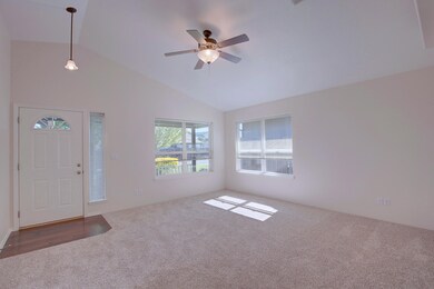 2214 SW North Star Dr, Grants Pass, OR 97527 - photo 4