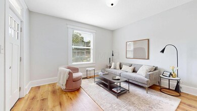 Living Room Entryway