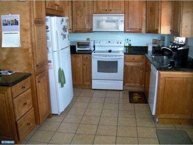 674 Chestnut St, Williamstown, NJ 08094 - photo 4