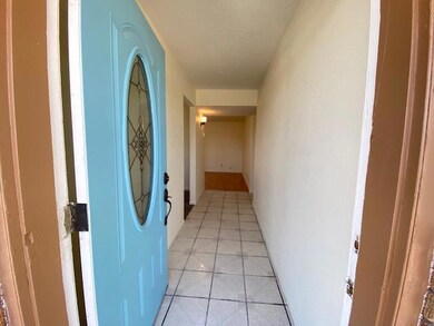 7747 Broadway Dr, El Paso, TX 79915 - photo 3