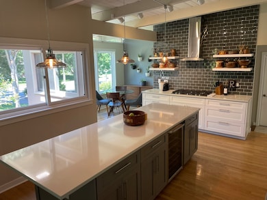 743 Dundee Ave, Barrington, IL 60010 - photo 5