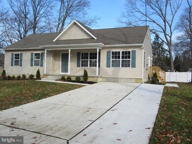 820 Vermont Ave, Woodbury, NJ 08096 - photo 3