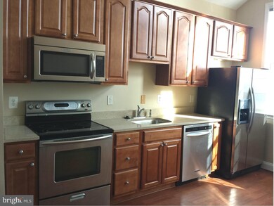 601 7th St unit 404, Laurel, MD 20707 - photo 3