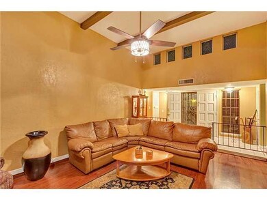 10816 Vista Alegre Dr, El Paso, TX 79935 - photo 4