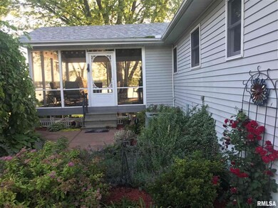 102 2nd St S, Cordova, IL 61242 - photo 2