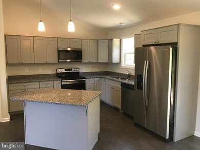 613 Warner Ln, Hedgesville, WV 25427 - photo 7