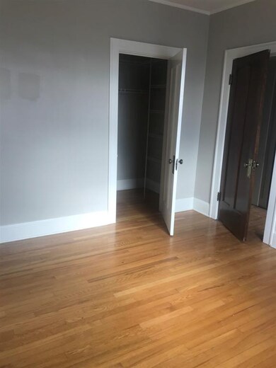 130 N Haven Rd unit 1W, Elmhurst, IL 60126 - photo 4