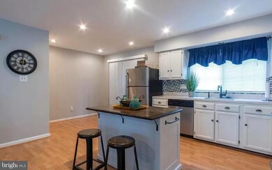 14911 Carriage Square Dr, Silver Spring, MD 20906 - photo 6