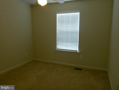 3043 Sundown Dr, Chambersburg, PA 17202 - photo 2