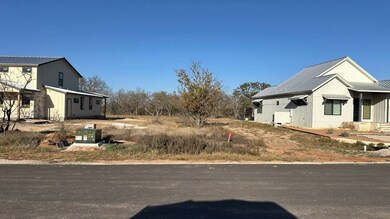 31 Lager Ct unit 31, Fredericksburg, TX 78624 - photo 2