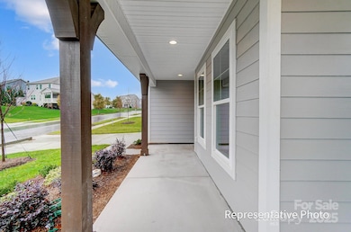 1367 Knob Creek Dr, Gastonia, NC 28054 - photo 2