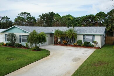 This beautiful home has a True 2 Car Driveway from