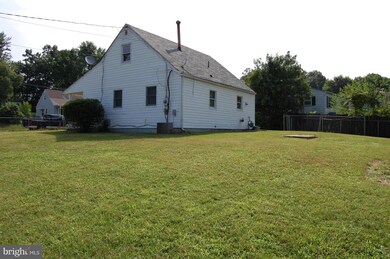 243 Cabbel Dr, Manassas Park, VA 20111 - photo 3