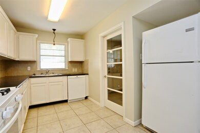 711 Cordell St, Houston, TX 77009 - photo 6