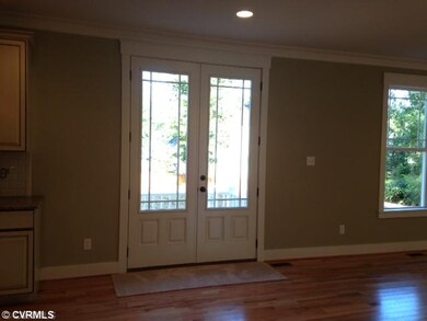 Interior Space/Layout - Doors lead to rear stoop a