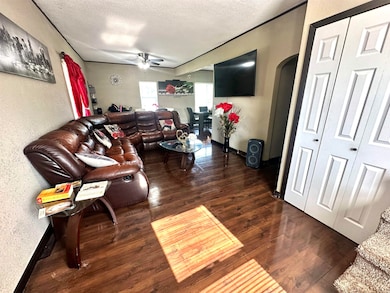 201 W 8th St, Madison, NE 68748 - photo 3