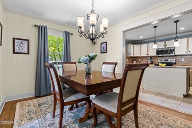 F Dining Room 2