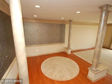 25900 Commons Square, Chantilly, VA 20152 - photo 5