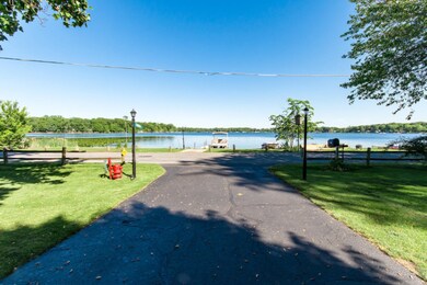 50740 Garret Rd Dowagiac MI-large-003-04