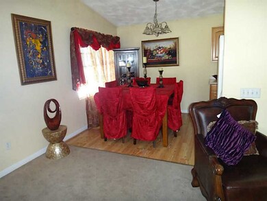 95 Brush Hill Rd, Providence, RI 02909 - photo 4