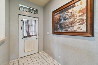 29049 Oilfield Trash Rd, Newalla, OK 74857 - photo 4