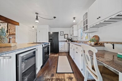 73 Pine St, Danville, NH 03819 - photo 7