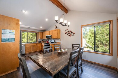27-web-or-mls-4-7-25 17916 Sandtrap Lane