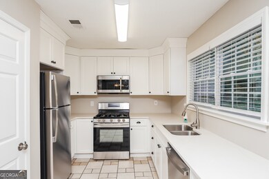 2528 Country Lake Cir, Powder Springs, GA 30127 - photo 6