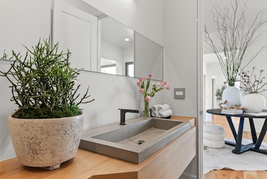 61913 Hosmer Lake Dr, Bend, OR 97702 - photo 6