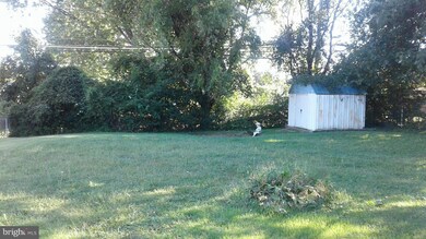 713 Dorsey Ave, Essex, MD 21221 - photo 5