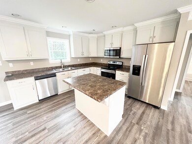 460 Clark Glen Dr, Inman, SC 29349 - photo 3