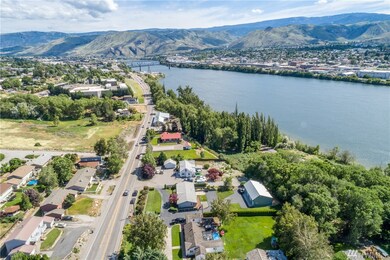 1434 Sunset Hwy N, East Wenatchee, WA 98802 - photo 3