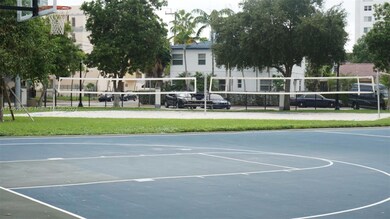 7925 Carlyle Ave unit 301, Miami Beach, FL 33141 - photo 4