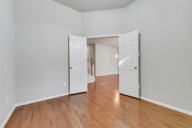 5804 Legend Ln, the Colony, TX 75056 - photo 6