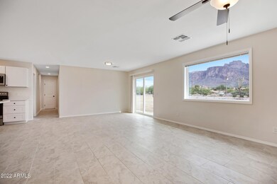 4501 E Roundup St-9