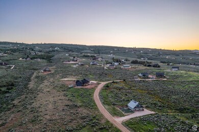 3127 S Bunchgrass unit 27, Garden City, UT 84028 - photo 7