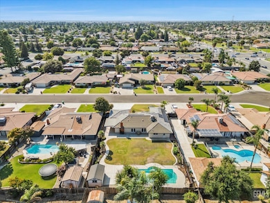 7946 Debbs Ave, Bakersfield, CA 93308 - photo 2