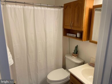 95 Oakleigh Ave, Glen Burnie, MD 21061 - photo 4