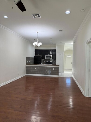 398 Mesa Dr unit A, Del Valle, TX 78617 - photo 4