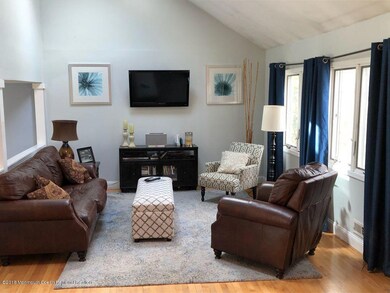 Maurer Living room