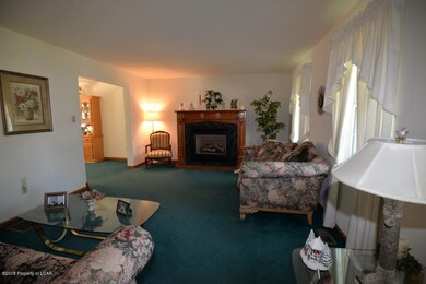 145 Kestrel Rd, Mountain Top, PA 18707 - photo 6