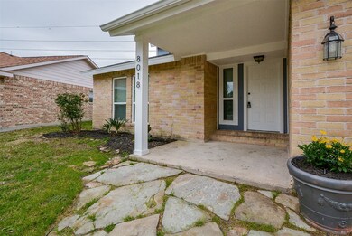 8018 Split Pine Dr, Houston, TX 77040 - photo 3