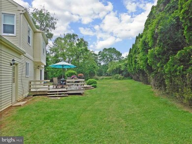 2764 Old Cedar Grove Rd, Broomall, PA 19008 - photo 4