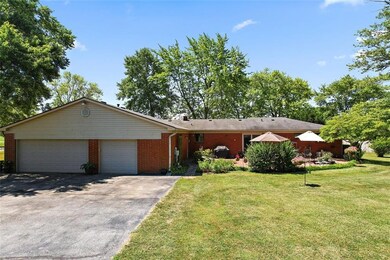 5776 S 50 W, Fountaintown, IN 46130 - photo 3