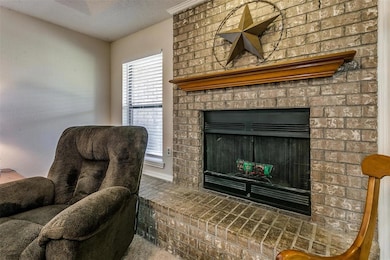 705 Henderson St, Joshua, TX 76058 - photo 7