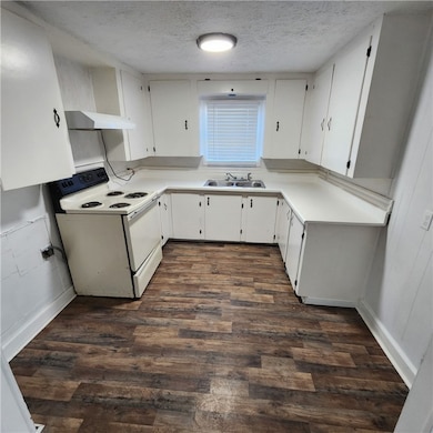 3520 Lou St, Corpus Christi, TX 78405 - photo 2