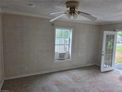 901 Hickory Chapel Rd, High Point, NC 27260 - photo 5