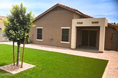 8432 E Milagro Cir unit II, Mesa, AZ 85209 - photo 2