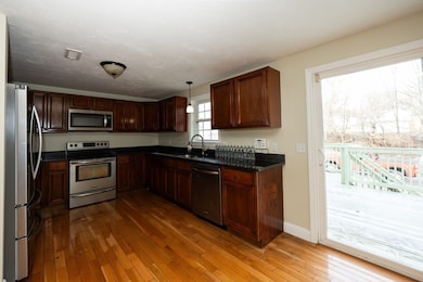 83 Massasoit Rd, Worcester, MA 01604 - photo 5