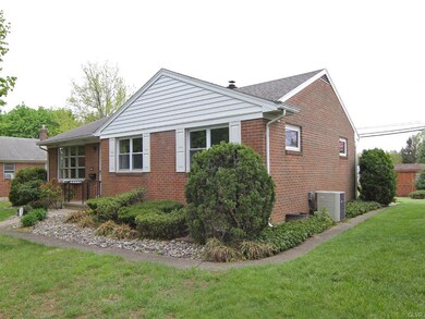 1208 N 22nd St, Allentown, PA 18104 - photo 3